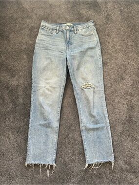 Women’s Madewell perfect vintage crop jeans.